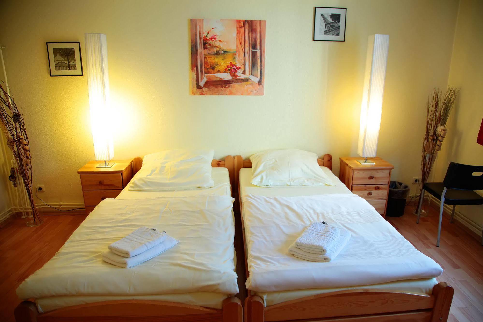 Aparthotel Boardinghouse Mundsburg Hamburgo Exterior foto